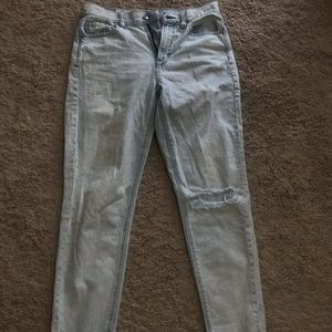 Light Wash American Eagle Distressed Mom Jeans
